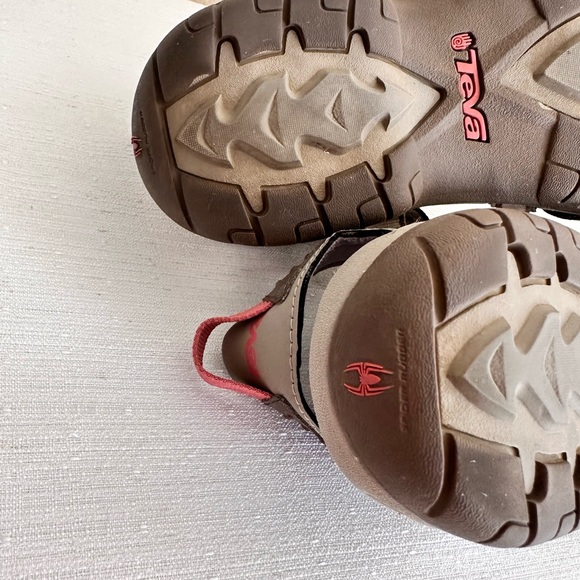 Teva Light Brown Adjustable Ankle Strap Sport Sandals Women’s 9 - Picture 4 of 14